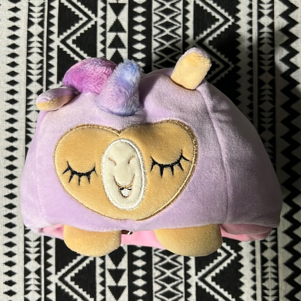 Rainbow dreams reversible plush character 10.1 cm / 4 in